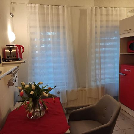 Ferienwohnung Mit Separatem Eingang Und Parkplatz, Ideal Fuer Handwerker Und Geschaeftsreisende Dorf Mecklenburg Εξωτερικό φωτογραφία